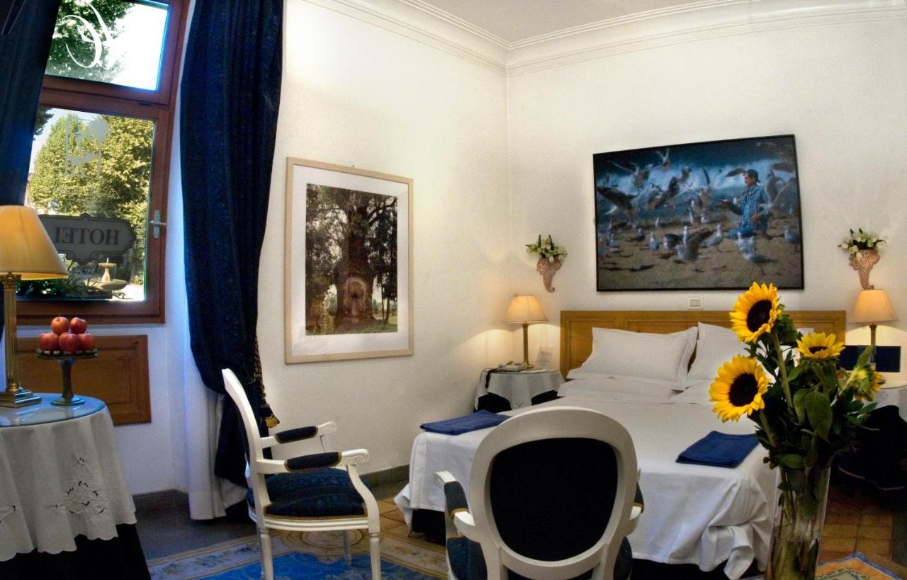 Hotel Locanda Cairoli Rome Exterior photo