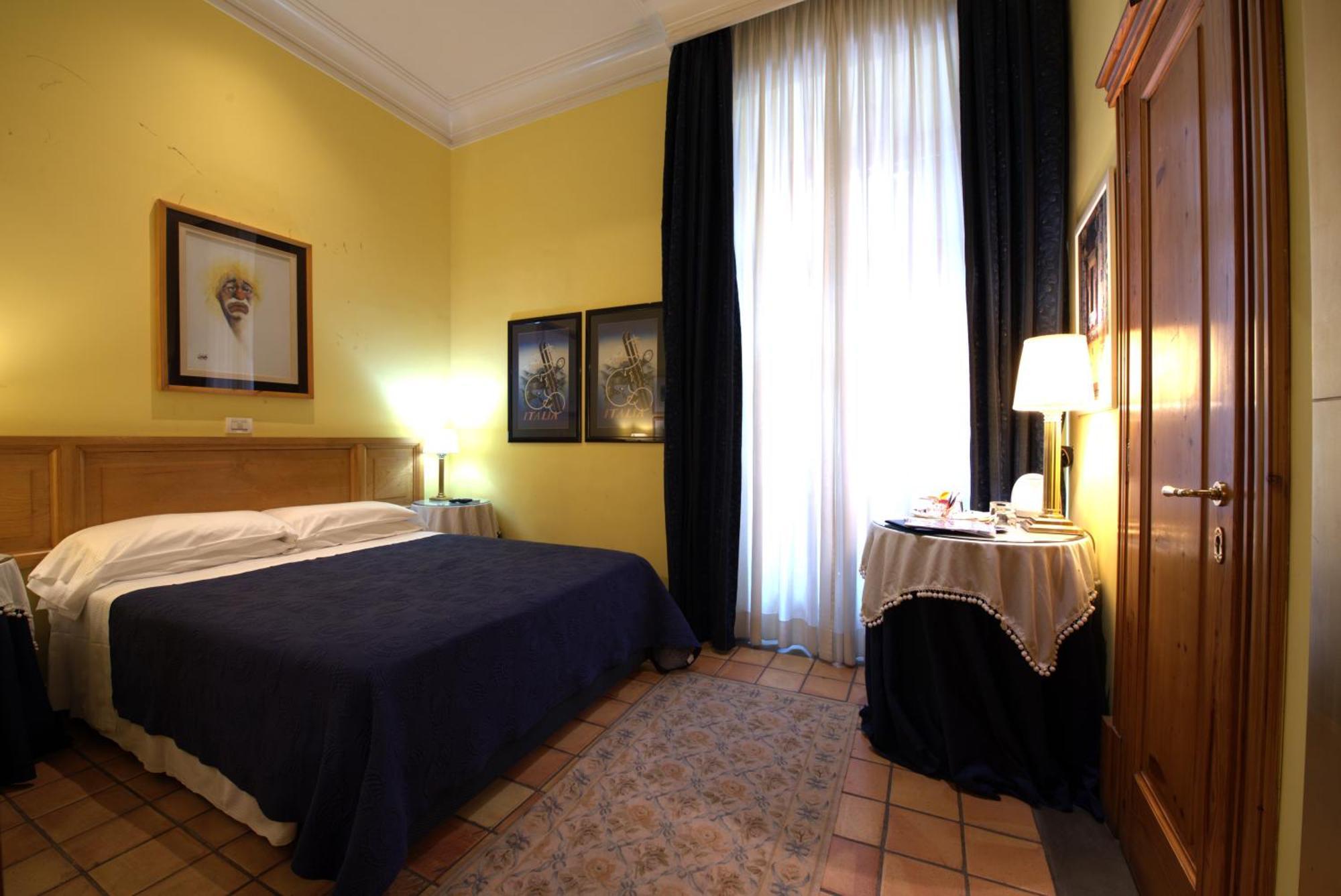 Hotel Locanda Cairoli Rome Exterior photo